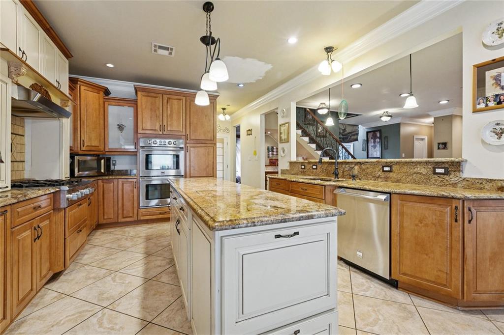 2313 ARAMIS Drive