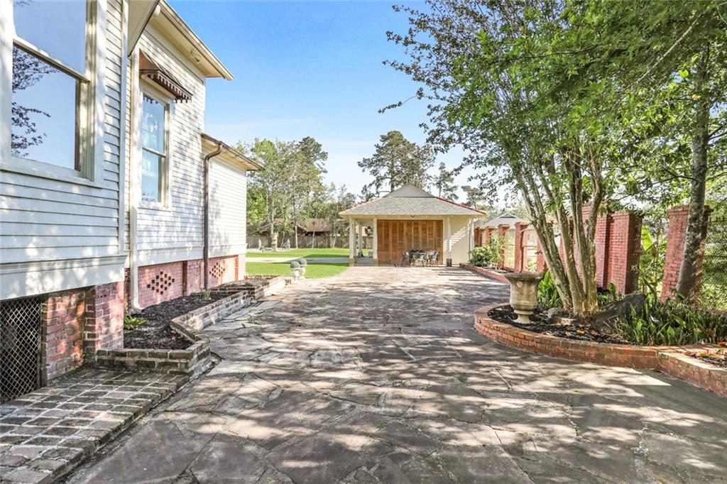 Ponchatoula, Louisiana 70454, United States, ,Commercial,Pending,45113