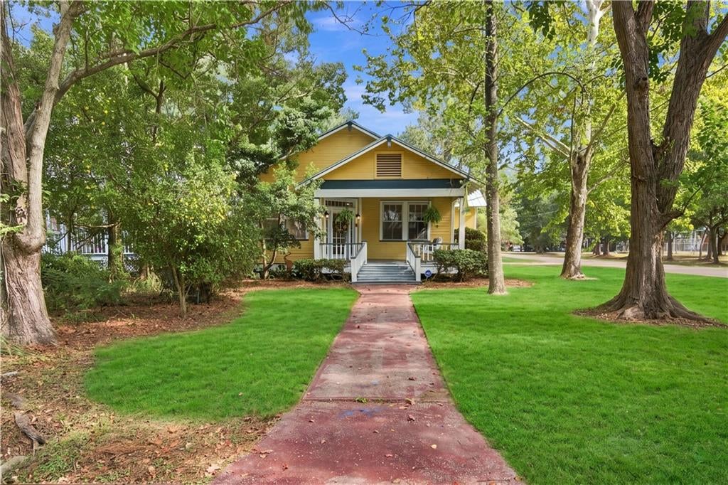 701 AURORA Street