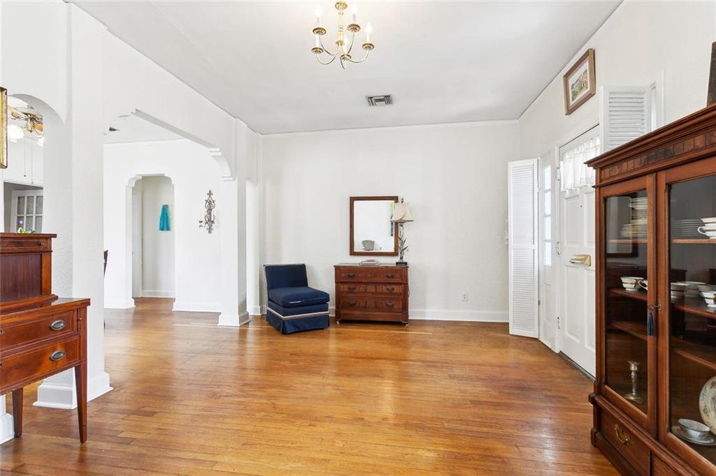 403 ATHANIA Parkway