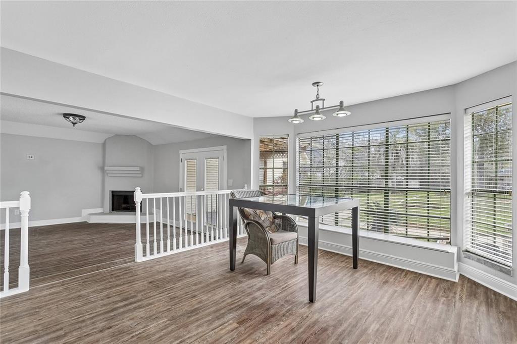 112 NAPOLEON Avenue 30