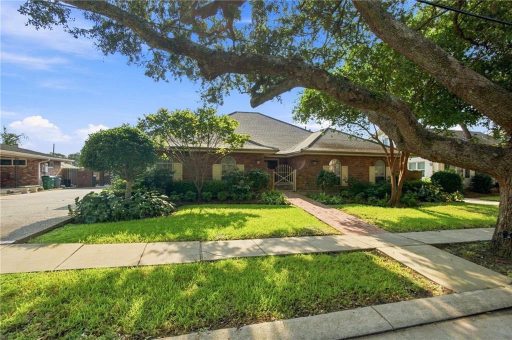 1049 SENA Drive