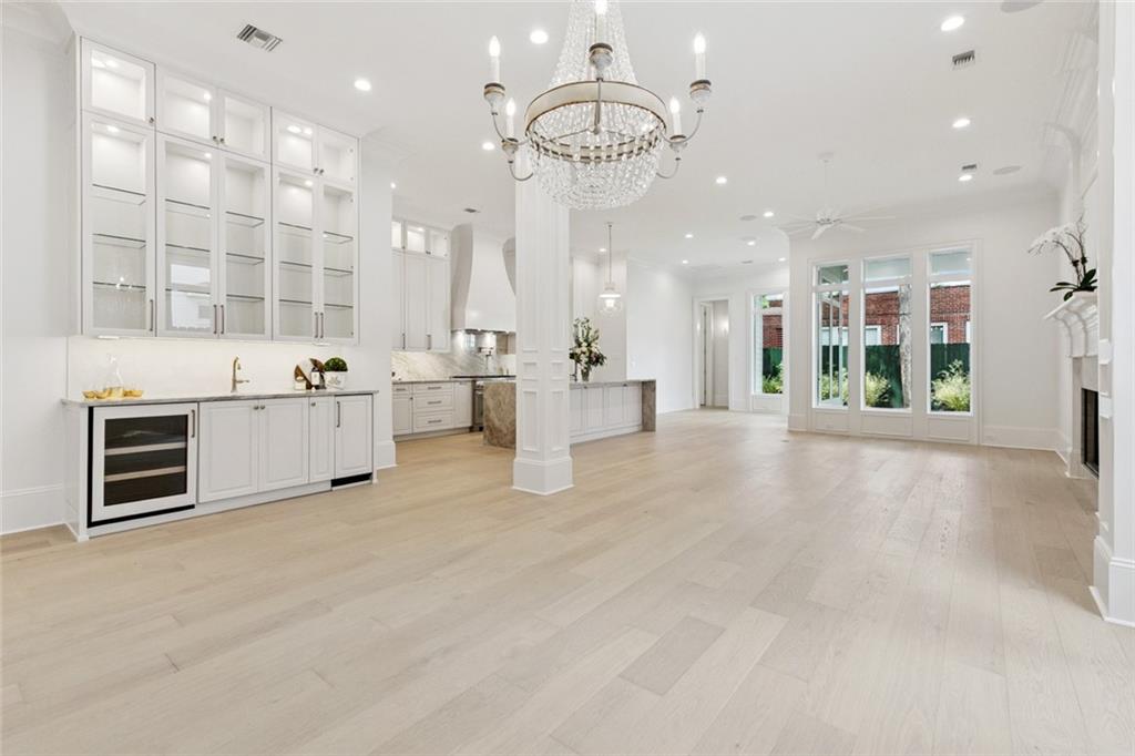 108 DORRINGTON Boulevard