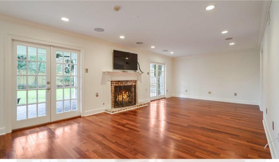 301 GARDEN Road