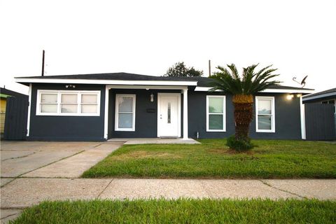 2836 GLENBROOK Drive Gretna LA 70056