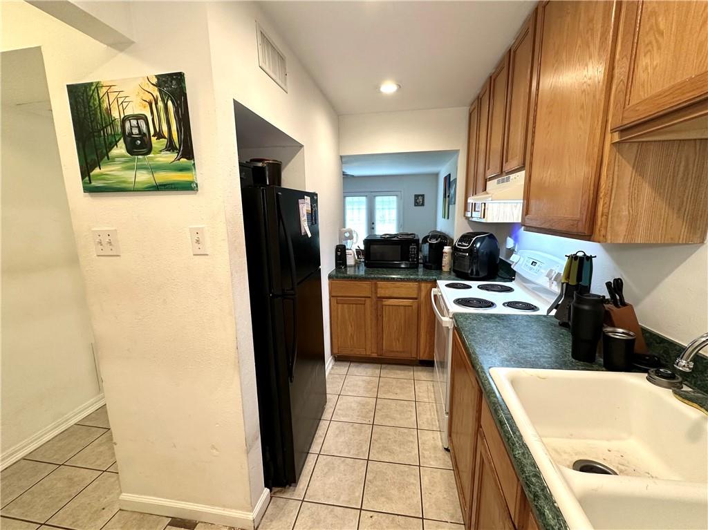 3838 PONTCHARTRAIN Drive A-104