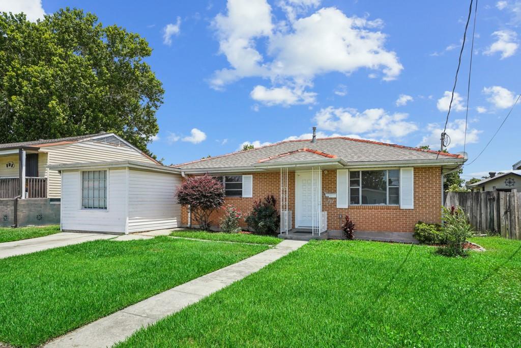 810 GERRY Drive