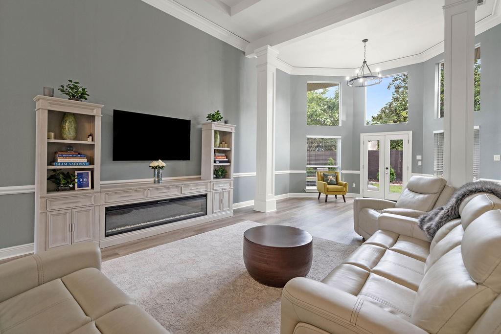 138 ACADIAN Lane