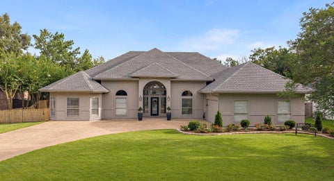Photo of 138 ACADIAN Lane, Mandeville, LA 70471 (MLS # 2565105)