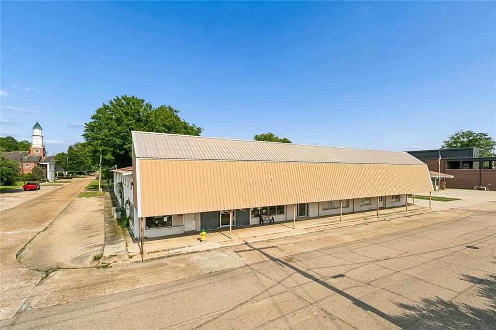 216 NE CENTRAL Avenue