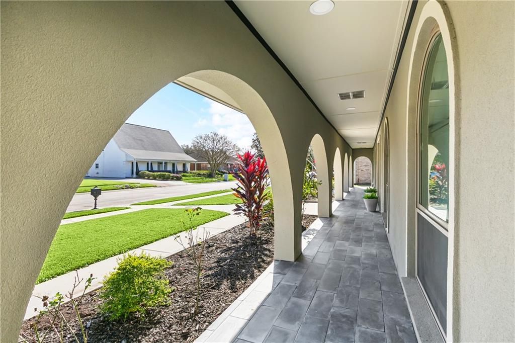 33 SHENANDOAH Street