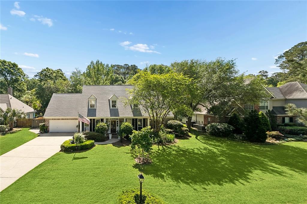 349 STONEHAVEN Drive