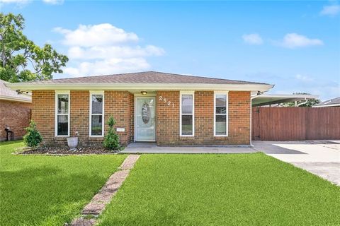 2521 Buccaneer Drive, Marrero, LA 70072 - #: 2501403