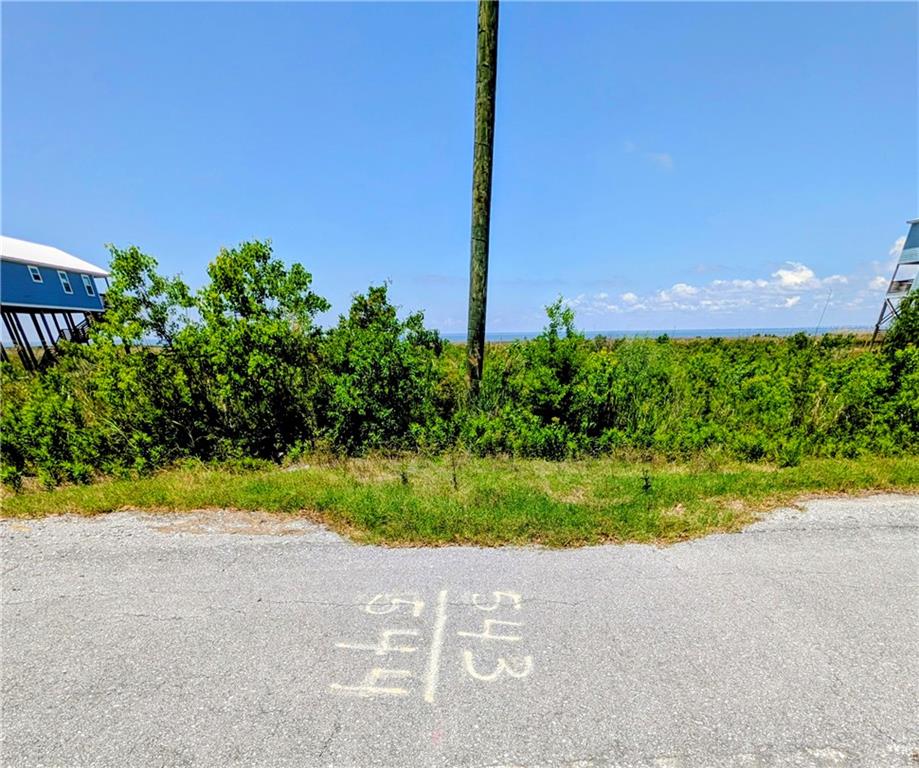 24831 CHEF MENTEUR Highway