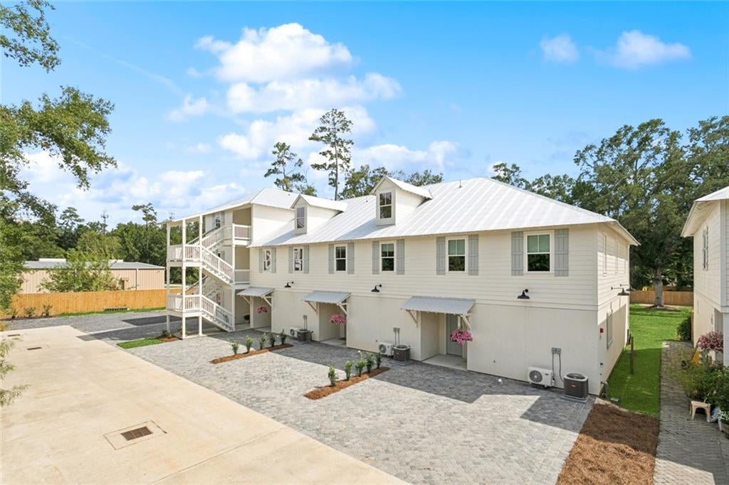 Photo 1 of 21 — 745 CARROLL Street C, Mandeville, LA 70448