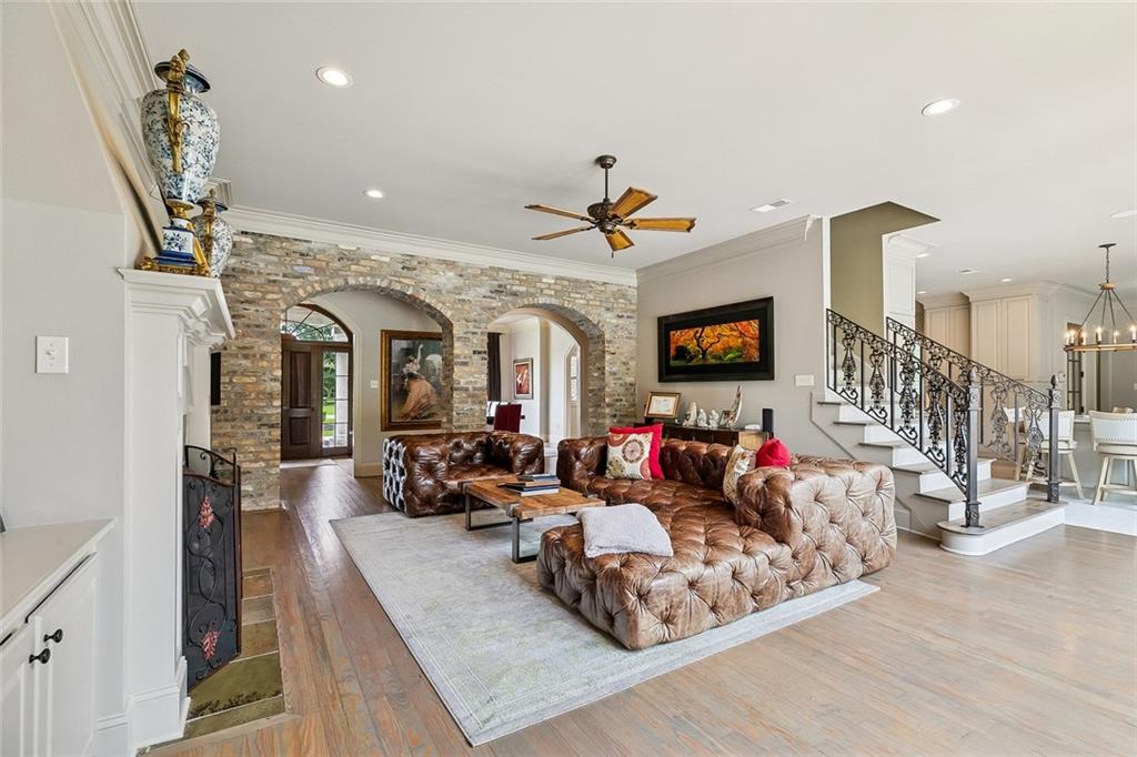 691 WINDERMERE CROSSING Way