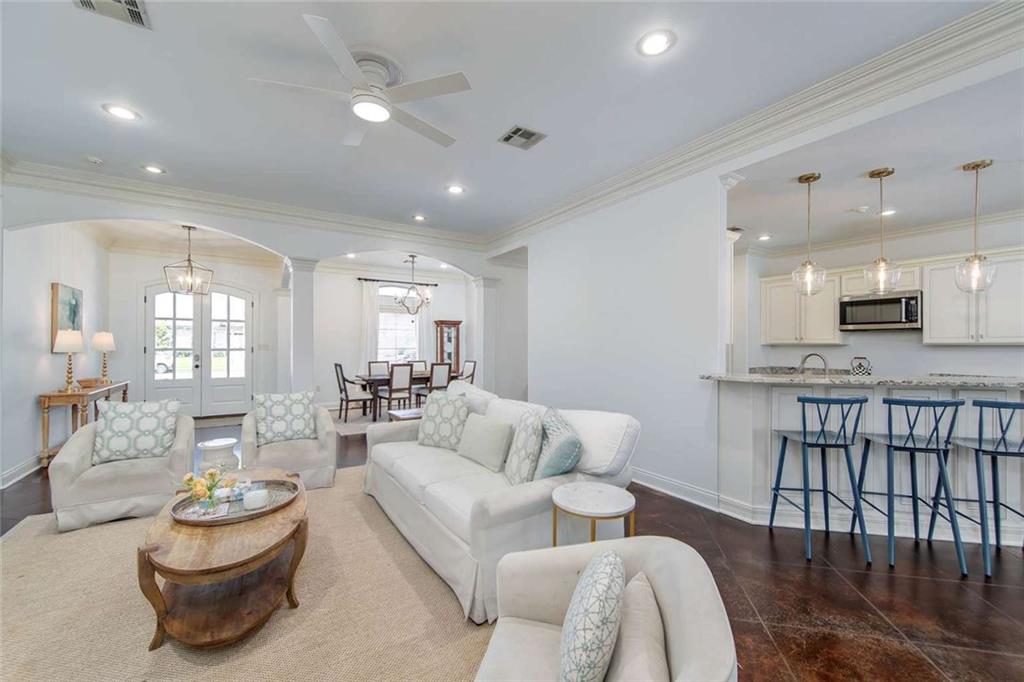 135 BAYOU LAFOURCHE Drive