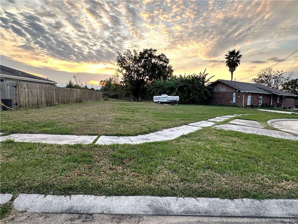 2605 SHANNON Drive