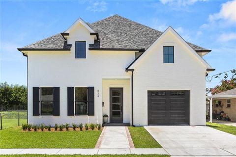 824 HESPER Avenue Metairie LA 70005