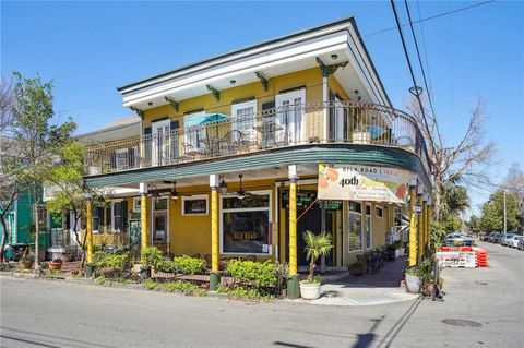 2483 ROYAL Street New Orleans LA 70117