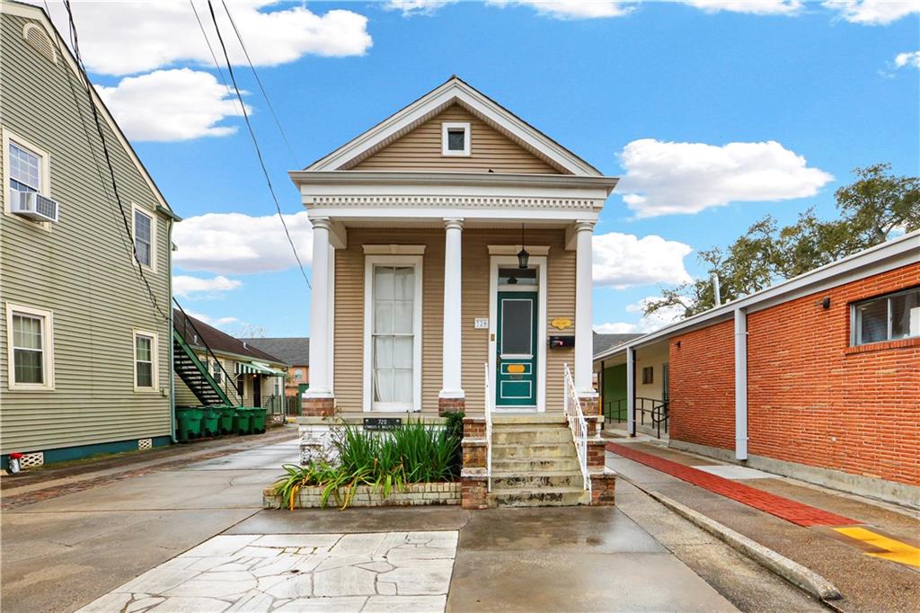 720 LAFAYETTE Street