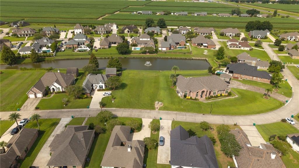 2887 SUGAR LAKES Lane