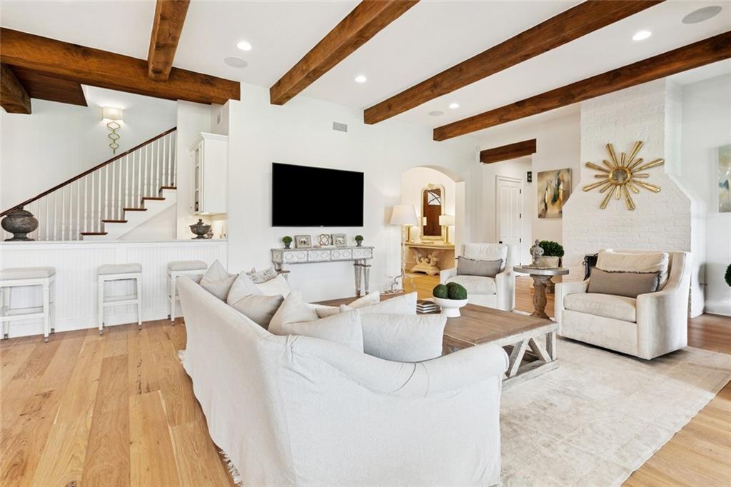 28 WAX MYRTLE Lane