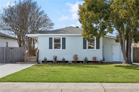 246 EAST Avenue Harahan LA 70123