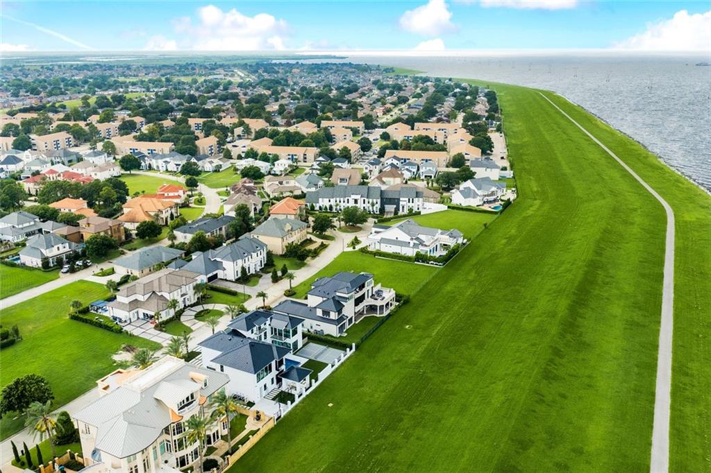 36 ROYAL PALM Drive