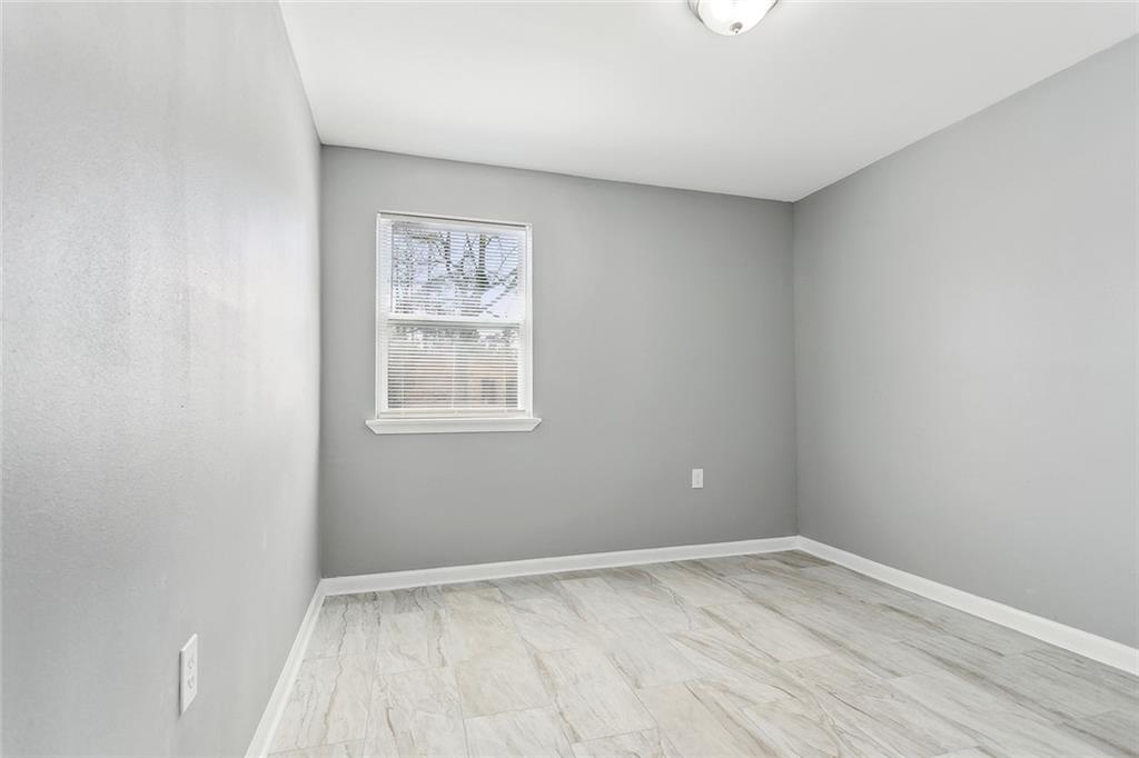 Slidell, Louisiana 70460, United States, 3 Bedrooms Bedrooms, ,2 BathroomsBathrooms,Residential,Pending,64074