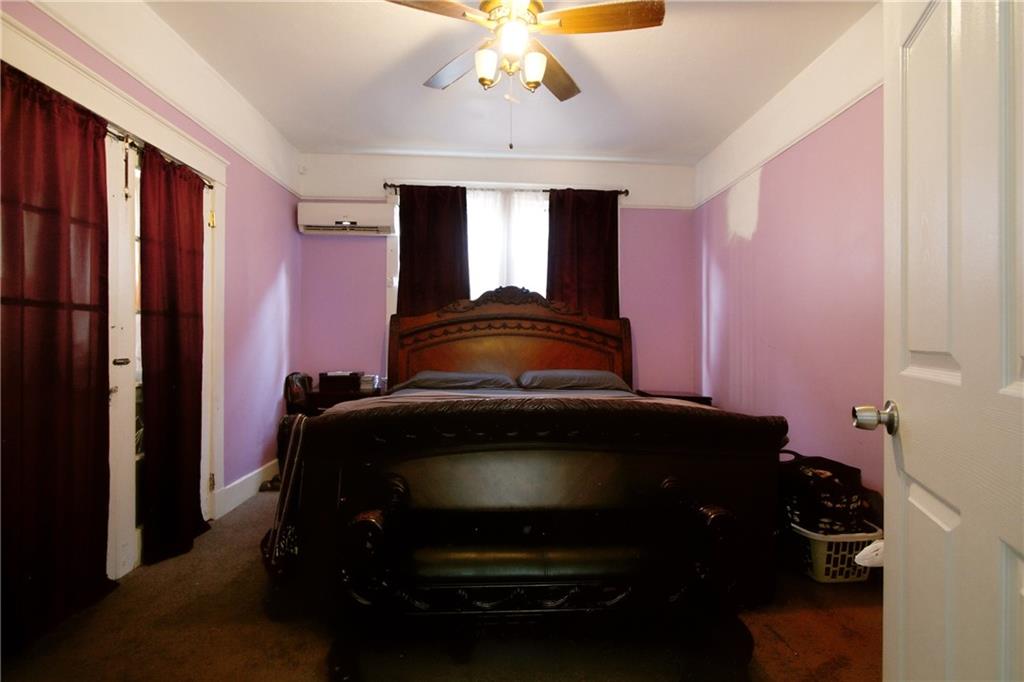2424 VALENCE Street