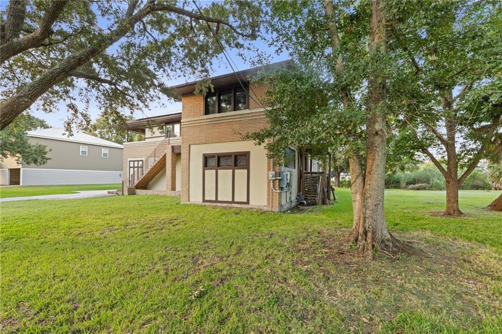 4510 FORT MACOMB Road