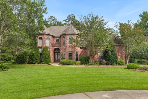 Photo of 518 UPTON GREY Court, Madisonville, LA 70447 (MLS # 2563785)