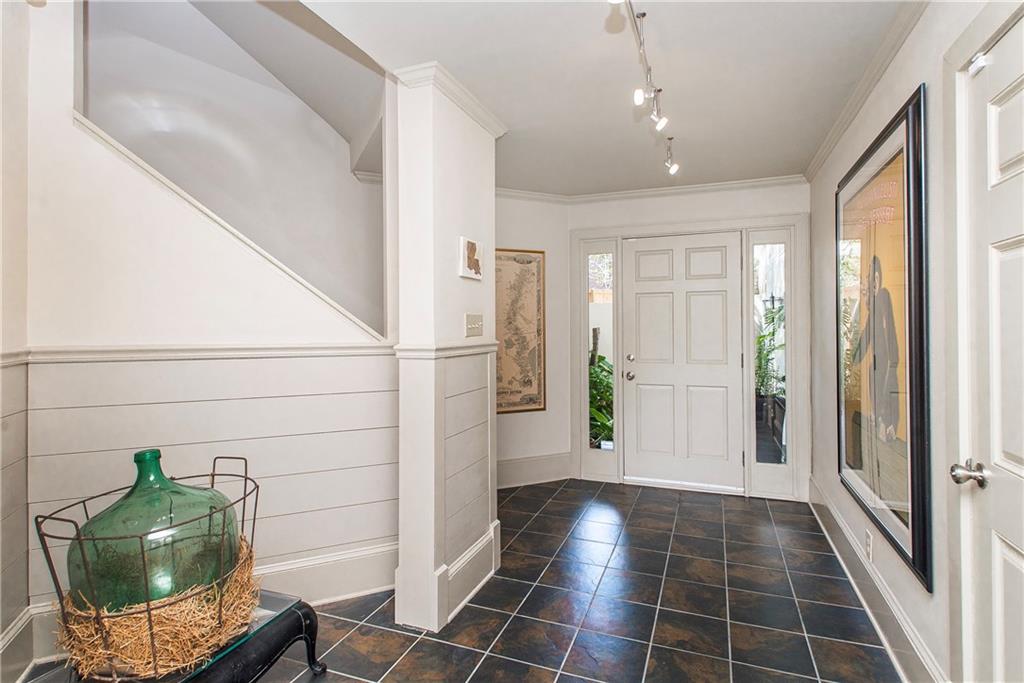 100 TCHEFUNCTE OAKS Drive 100