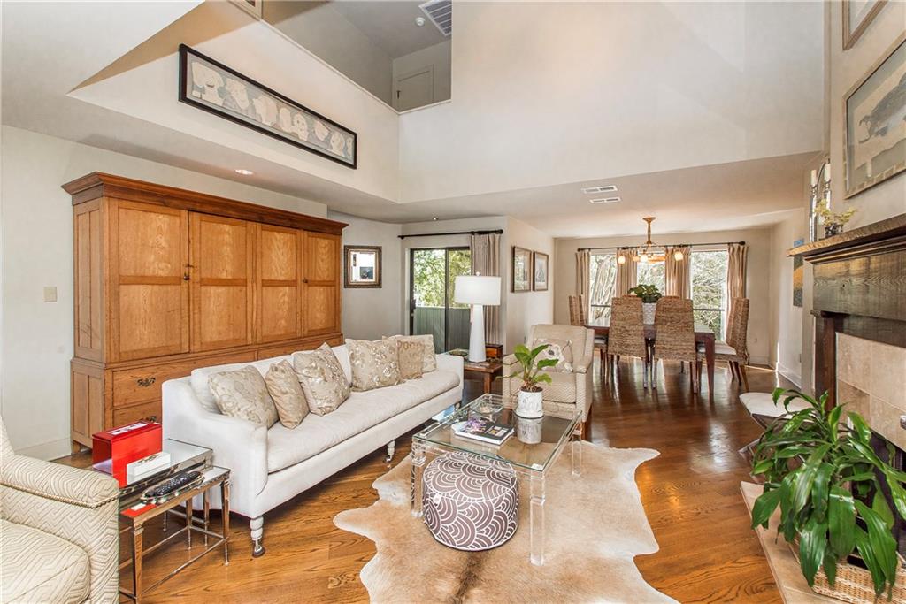 100 TCHEFUNCTE OAKS Drive 100