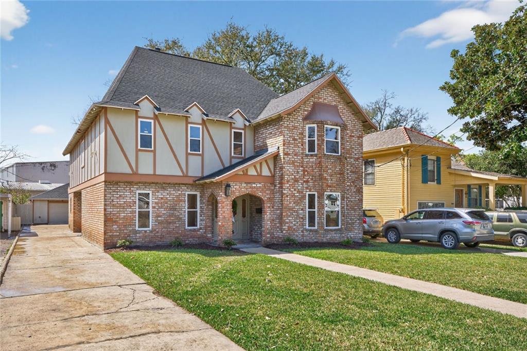 146 JEFFERSON HEIGHTS Avenue