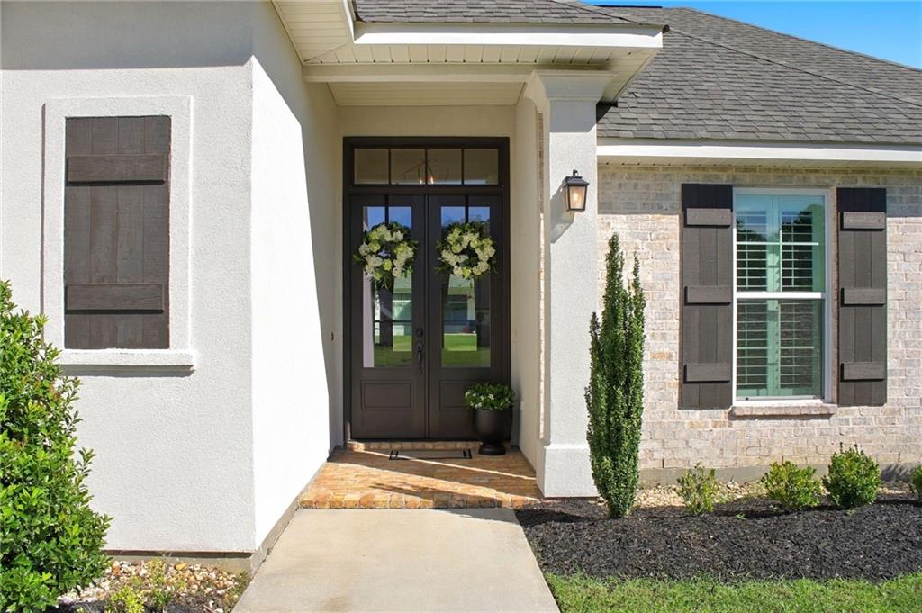 761 ENGLISH OAK Drive