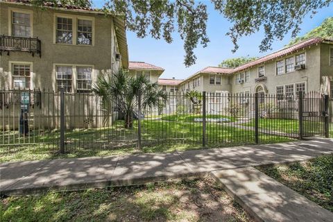 1710 S CARROLLTON Avenue New Orleans LA 70118