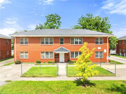 5229 BURGUNDY Street New Orleans LA 70117