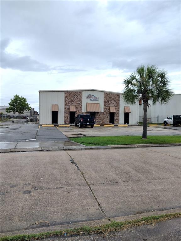 1864 INDUSTRIAL Boulevard