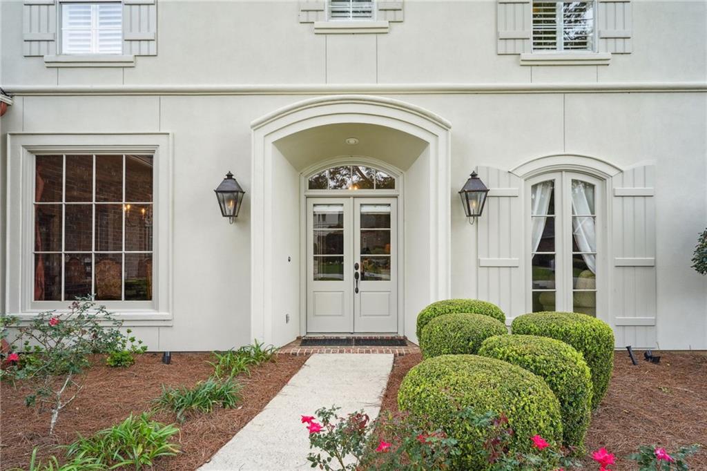 255 DELTA Drive