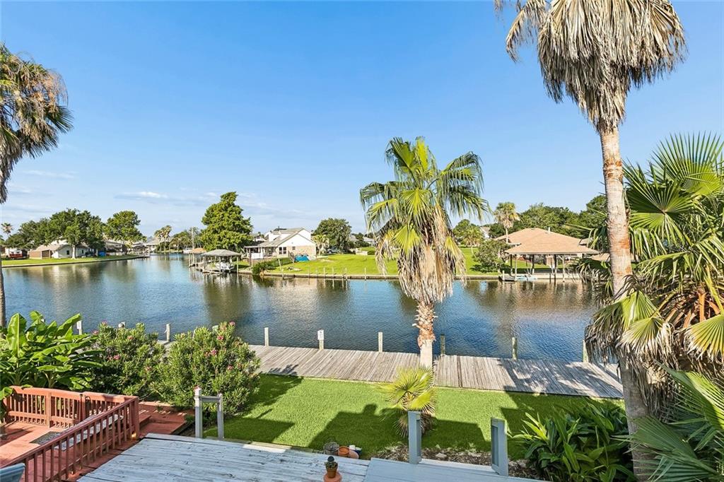 Photo 1 of 16 — 192 MARINA Drive B, Slidell, LA 70458