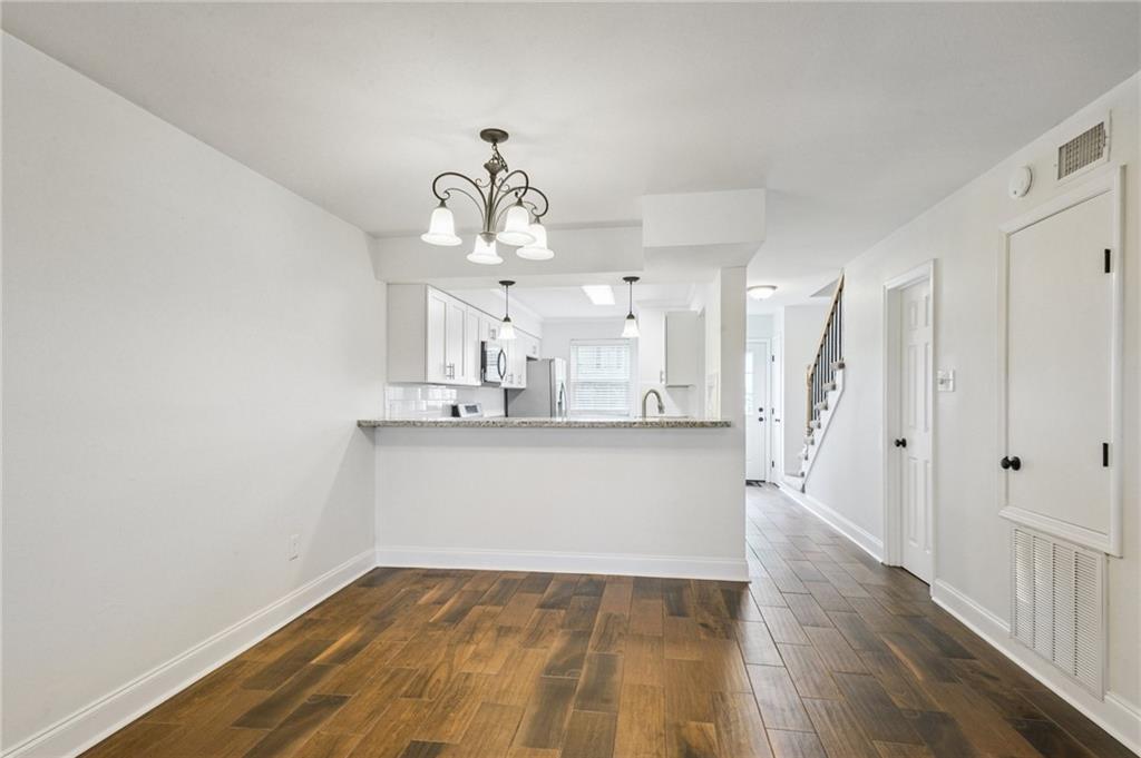 76 HOUMAS Place