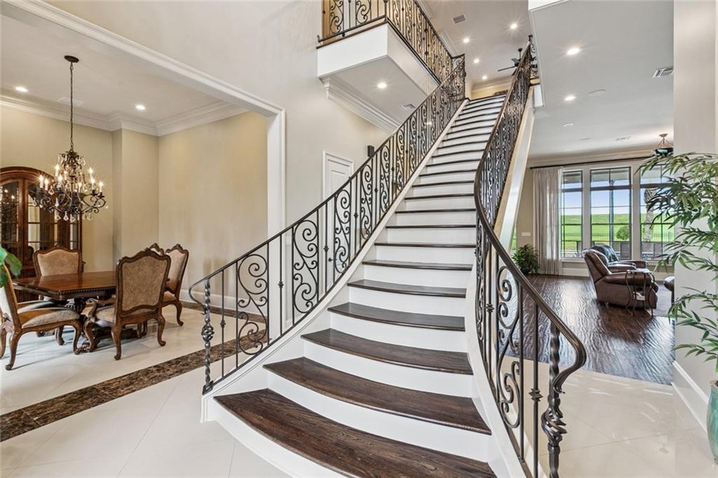 24 ROYAL PALM Drive