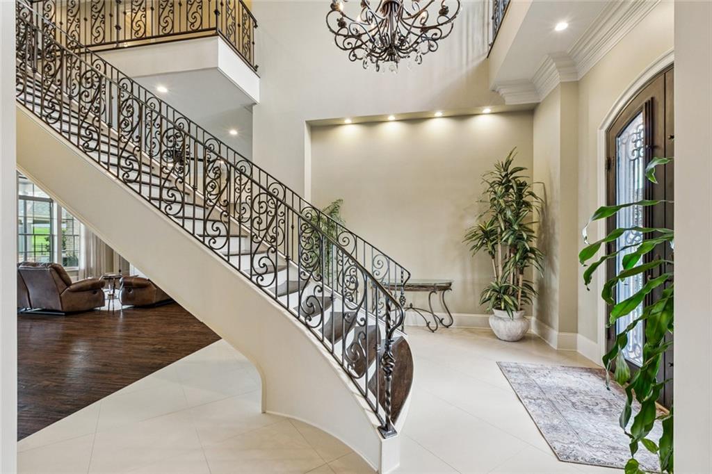 24 ROYAL PALM Drive