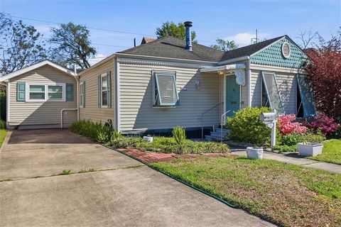 42 DAVIS Boulevard Jefferson LA 70121