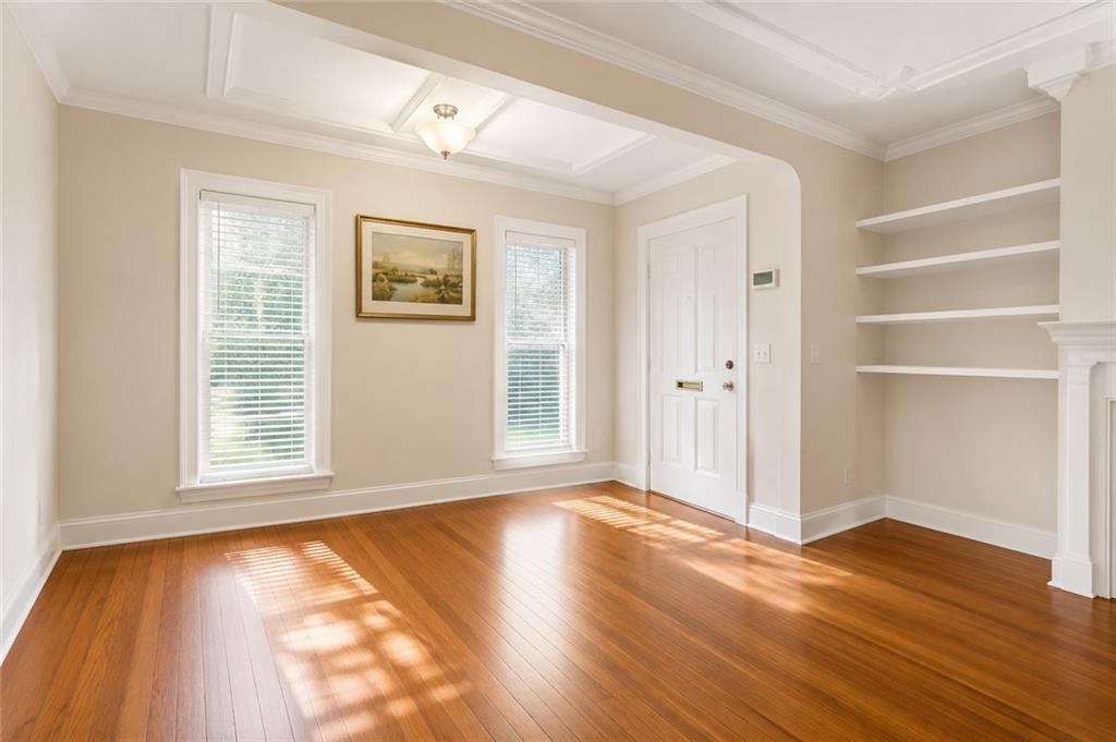 42 DAVIS Boulevard