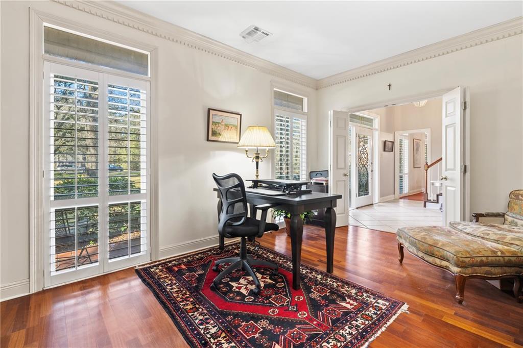 118 CENTURY OAK Lane