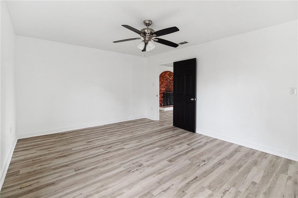 284 HOMEWOOD Place