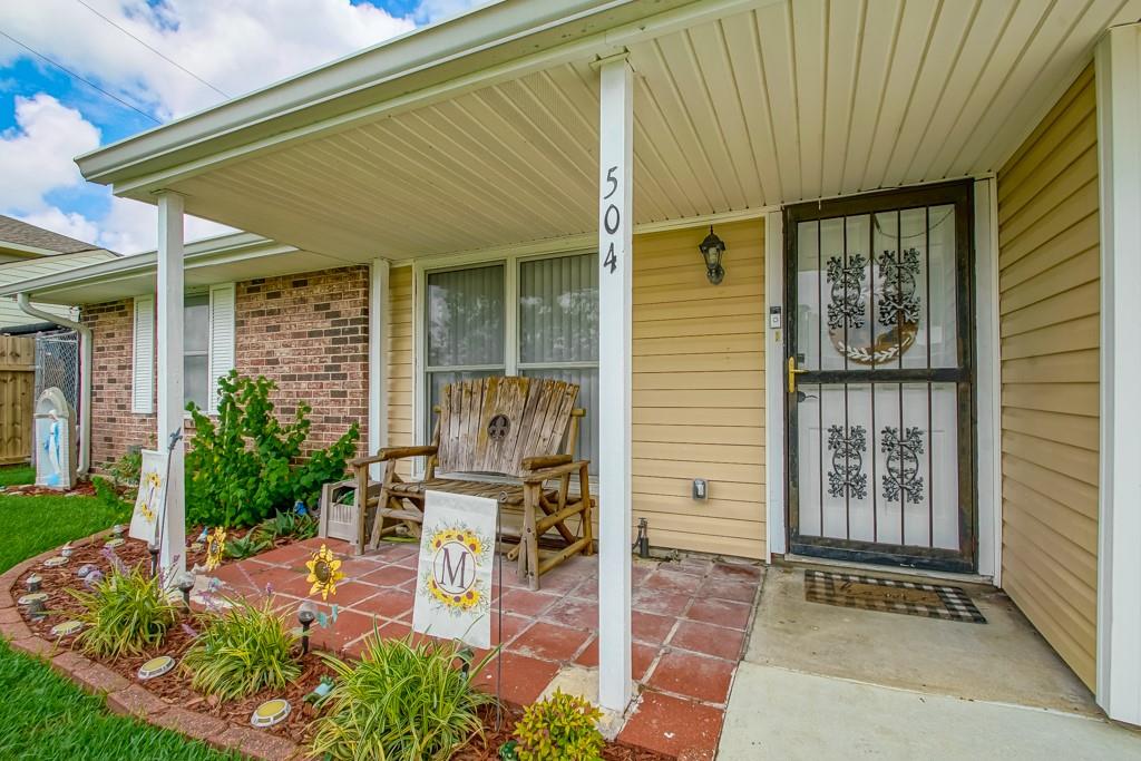 504 RUTH Drive